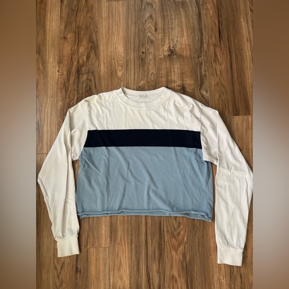 Brandy Melville crop top - Picture 2 of 2